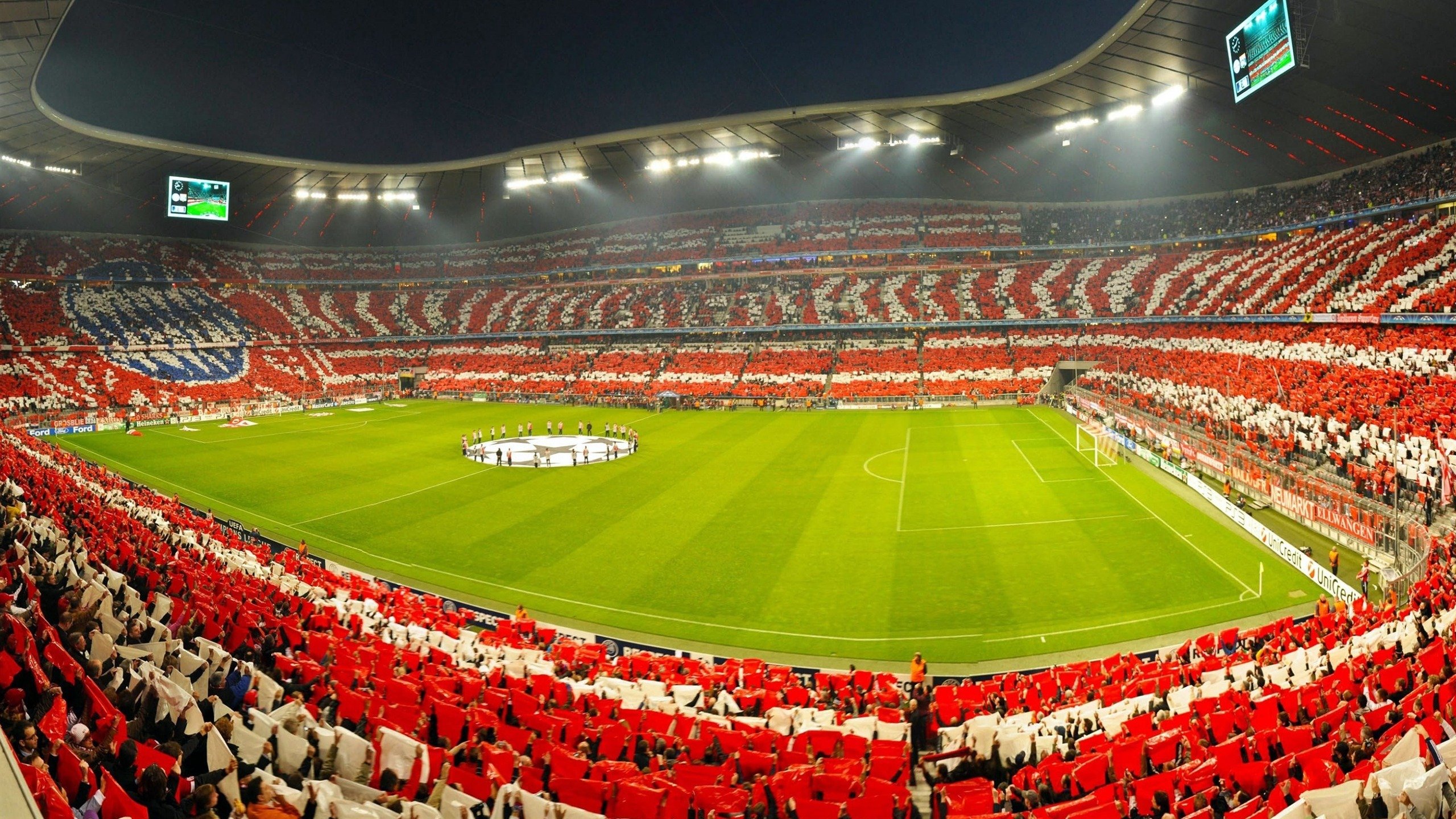 足球裁判引入AI辅助系统,减少争议判罚,足球裁判基础知识