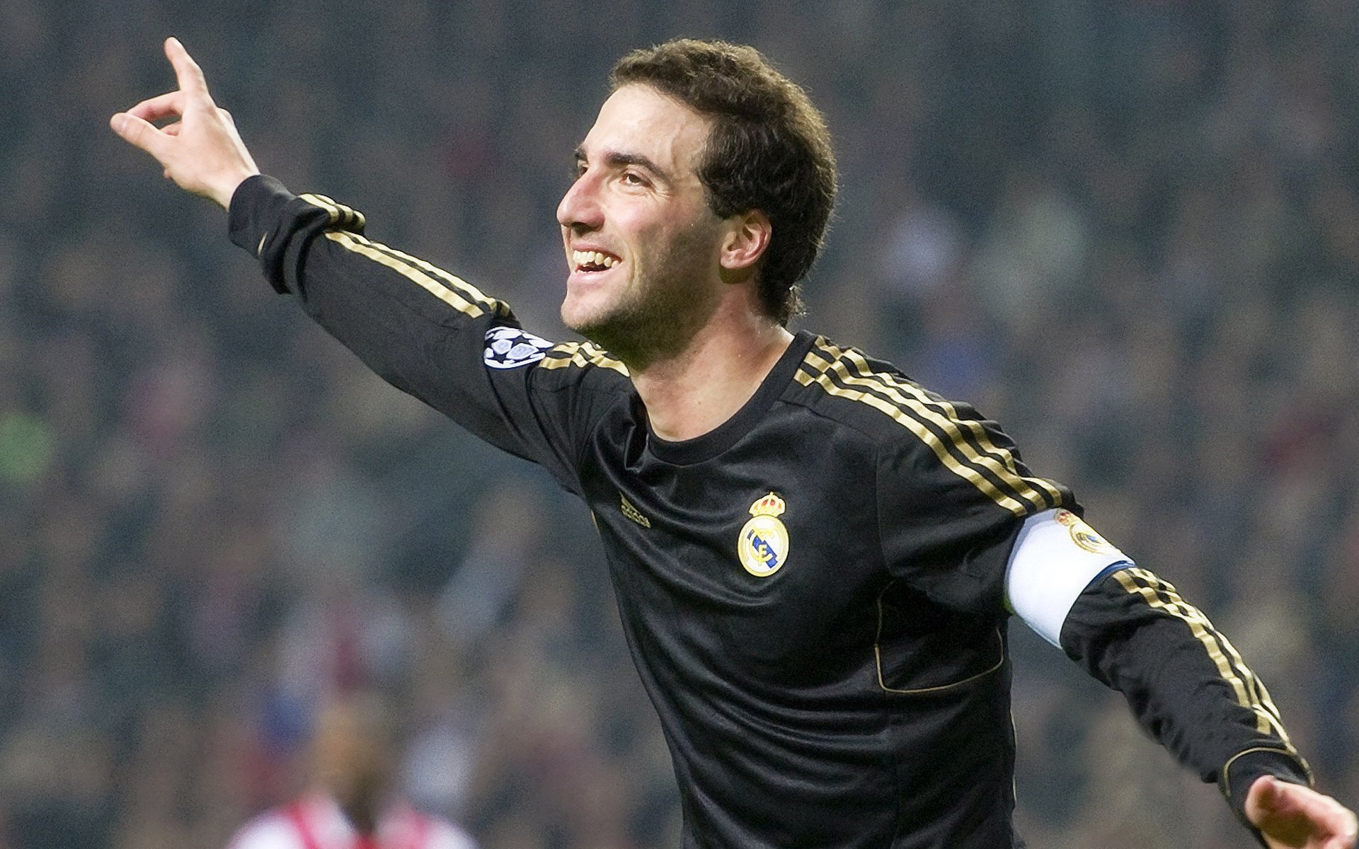 开云中国-中超引进外援标准趋严需具备即战力和职业精神，中超引进外援资金有限制吗